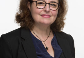 Professional headshot Nouria ouibrahim