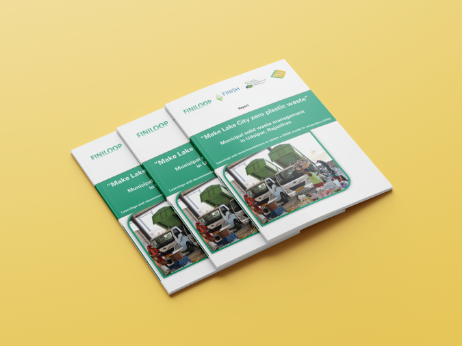 Brochure mockup 2