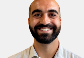 Alejandro headshot with white shirt